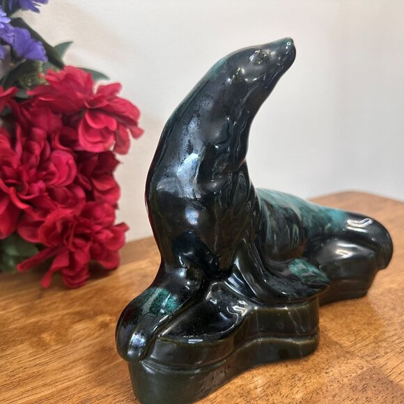 Blue Mountain Pottery Seal Figurine Canadian Vintage Collectible Green Drip Glaz - Picture 4 of 6